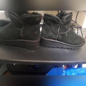 Ugg Black boot bootie short 6 Kristin Wedge almond toe